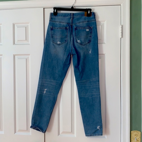 American Eagle Ripped Mom Jeans - Picture 3 of 4